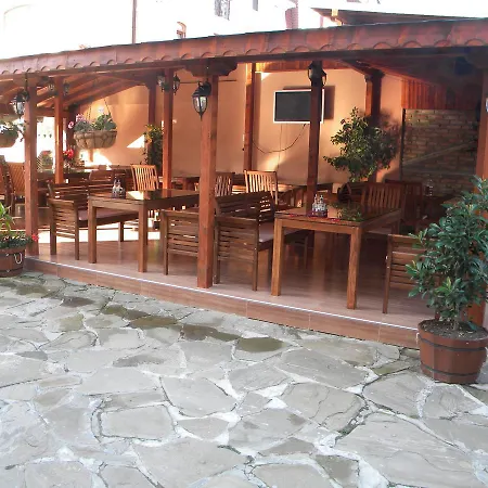 Black Sea - Breakfast, Pool & Free Parking 3*