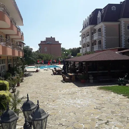 Black Sea - Breakfast, Pool & Free Parking Ξενοδοχείο Obzor