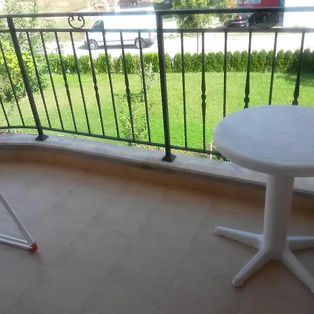 Ξενοδοχείο Black Sea - Breakfast, Pool & Free Parking Obzor