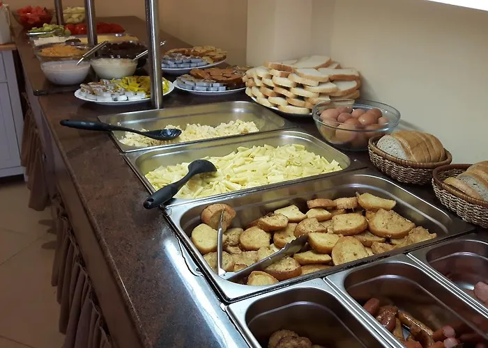 Hotel Black Sea - Breakfast, Pool & Free Parking Obsor