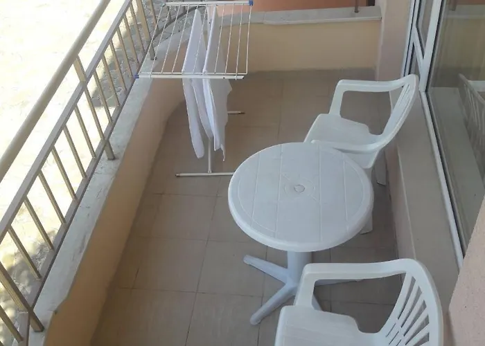 Black Sea - Breakfast, Pool & Free Parking Hotel 3*